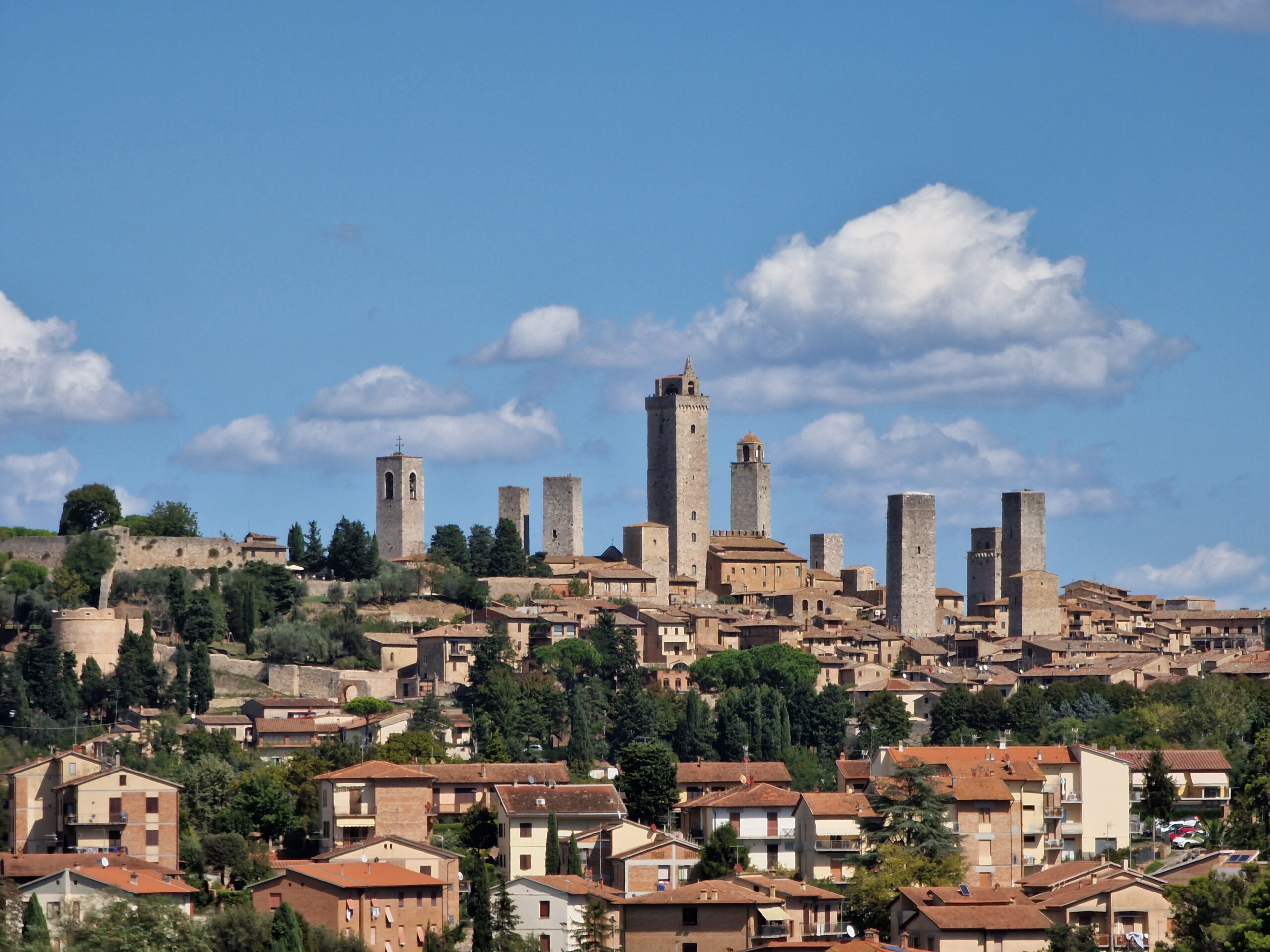 San Gimignano bezoeken: middeleeuwse torens, uitzicht en Vernaccia