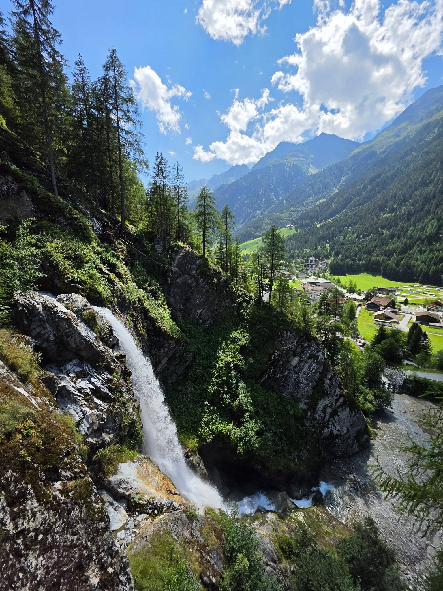 Kan een afbeelding zijn van waterval