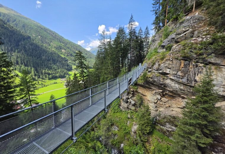 Verpeilschlucht in het Kaunertal: wandelen langs watervallen en over een hangbrug