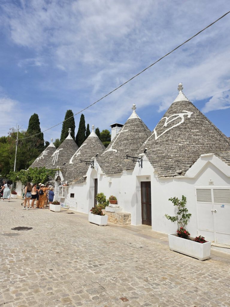 Kan een afbeelding zijn van Santorini