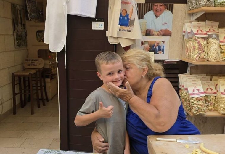 Bari bezoeken: orecchiette, San Nicola en een bijzondere pizza