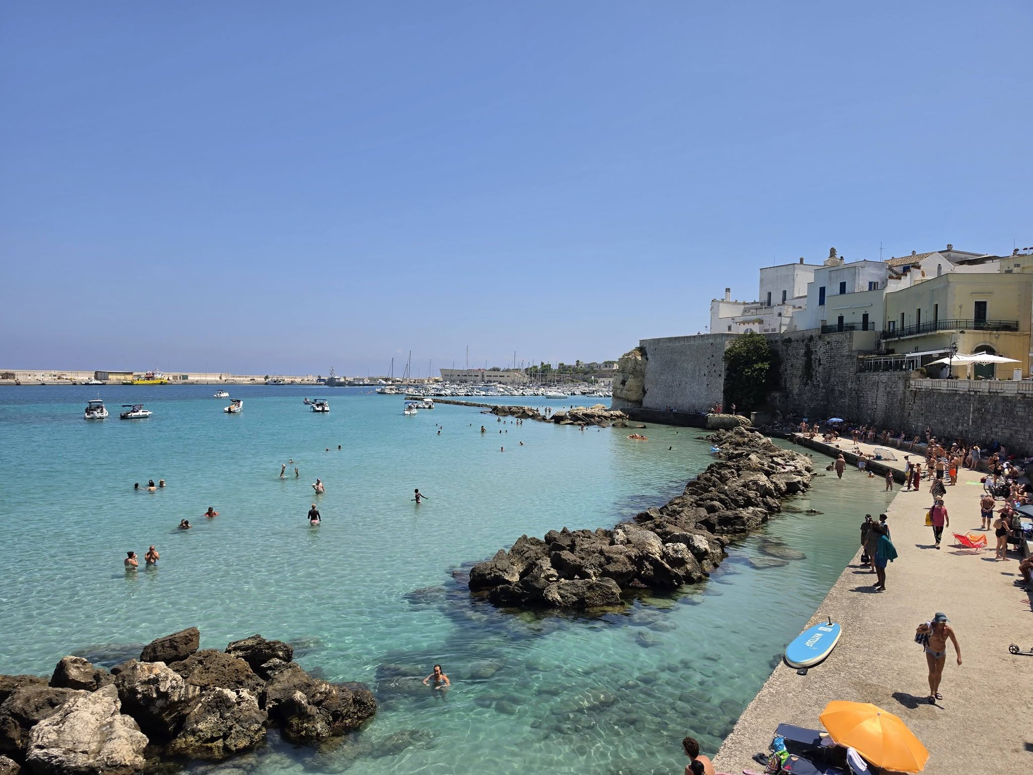 Kan een afbeelding zijn van Camogli